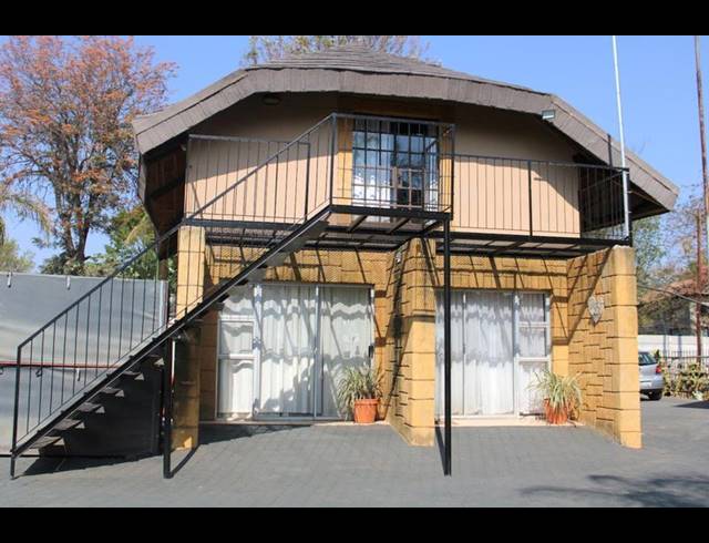 3 BEDROOM HOUSE FOR SALE IN BENDOR